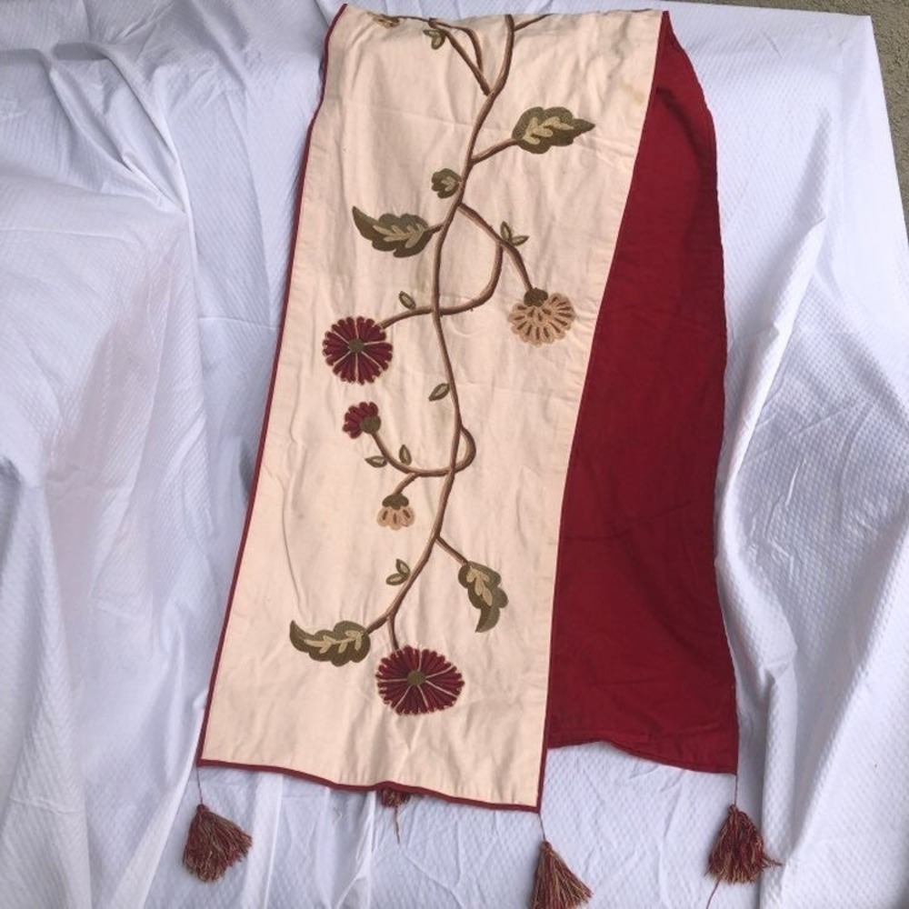 Beige‎ floral embroidered lined Table runner World Market tasseled 70"